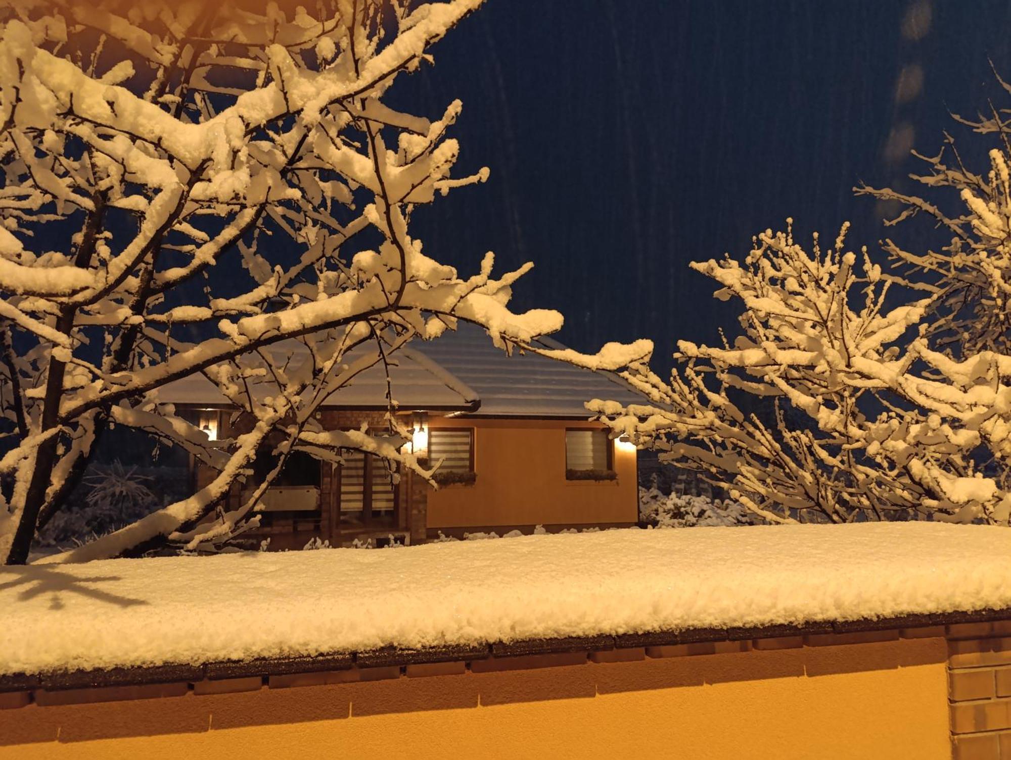 Apartman A&E Zivinice Esterno foto